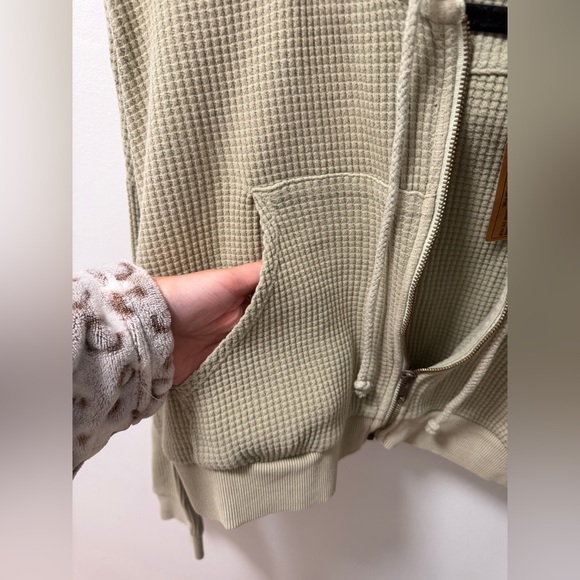 NWT BDG Urban Outfitters Leah Waffle Knit Zip Up Hoodie Sweatshirt - Picture 5 of 8